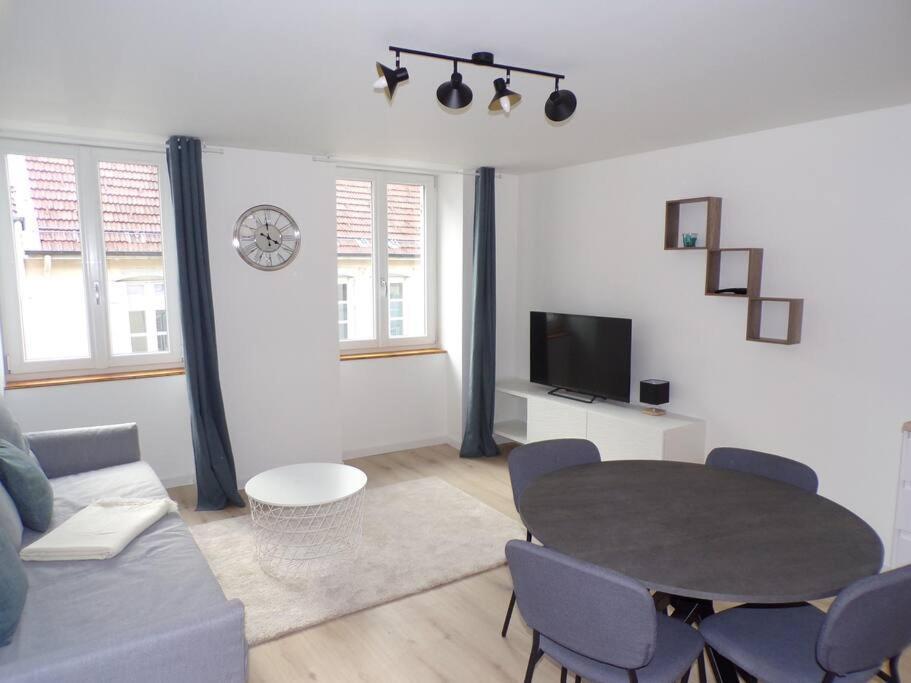 Appartement 2/4 Pers, 44M2, Hypercentre. Lons-le-Saunier Εξωτερικό φωτογραφία